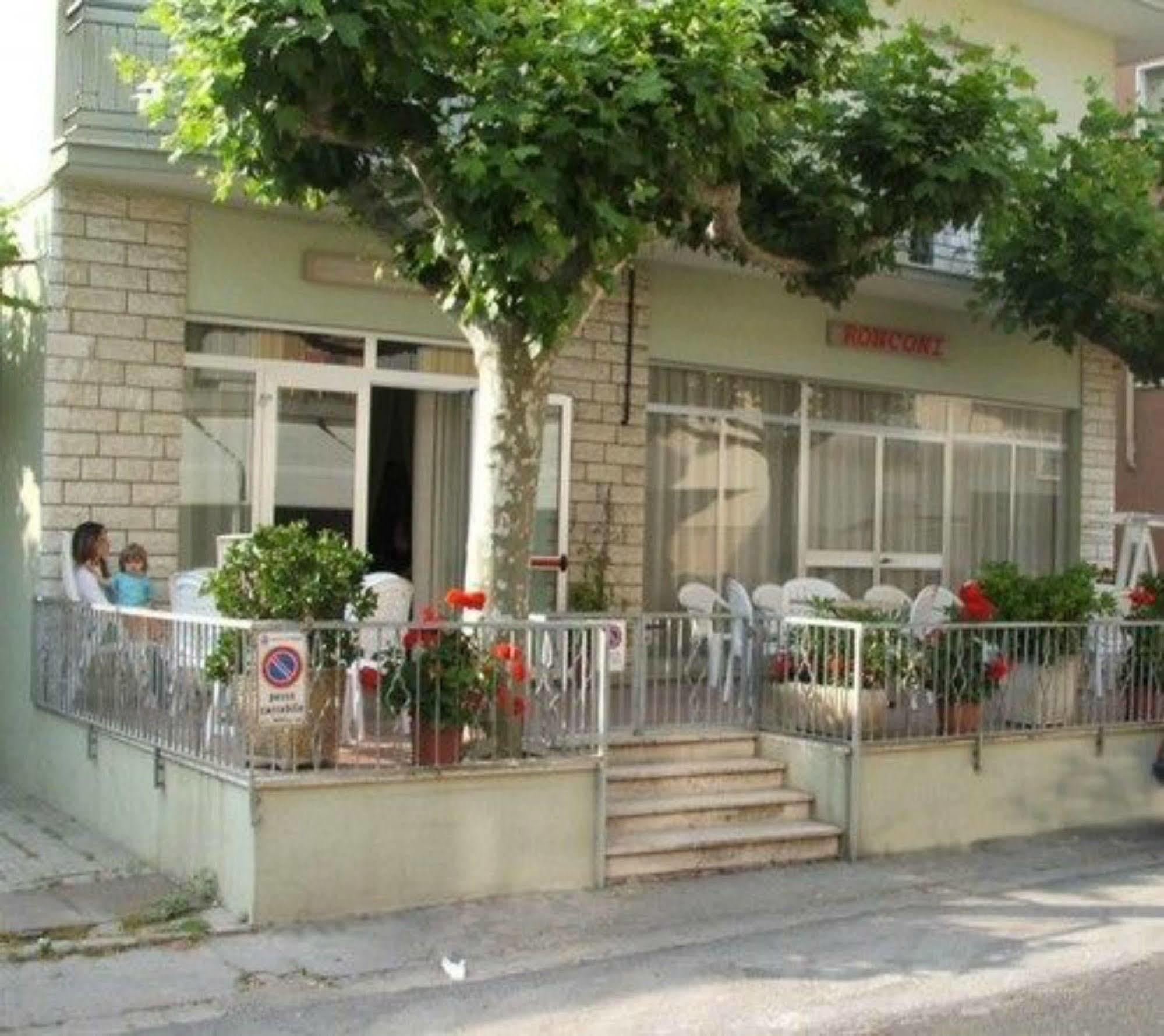 Hotel Ronconi Rimini Exteriér fotografie